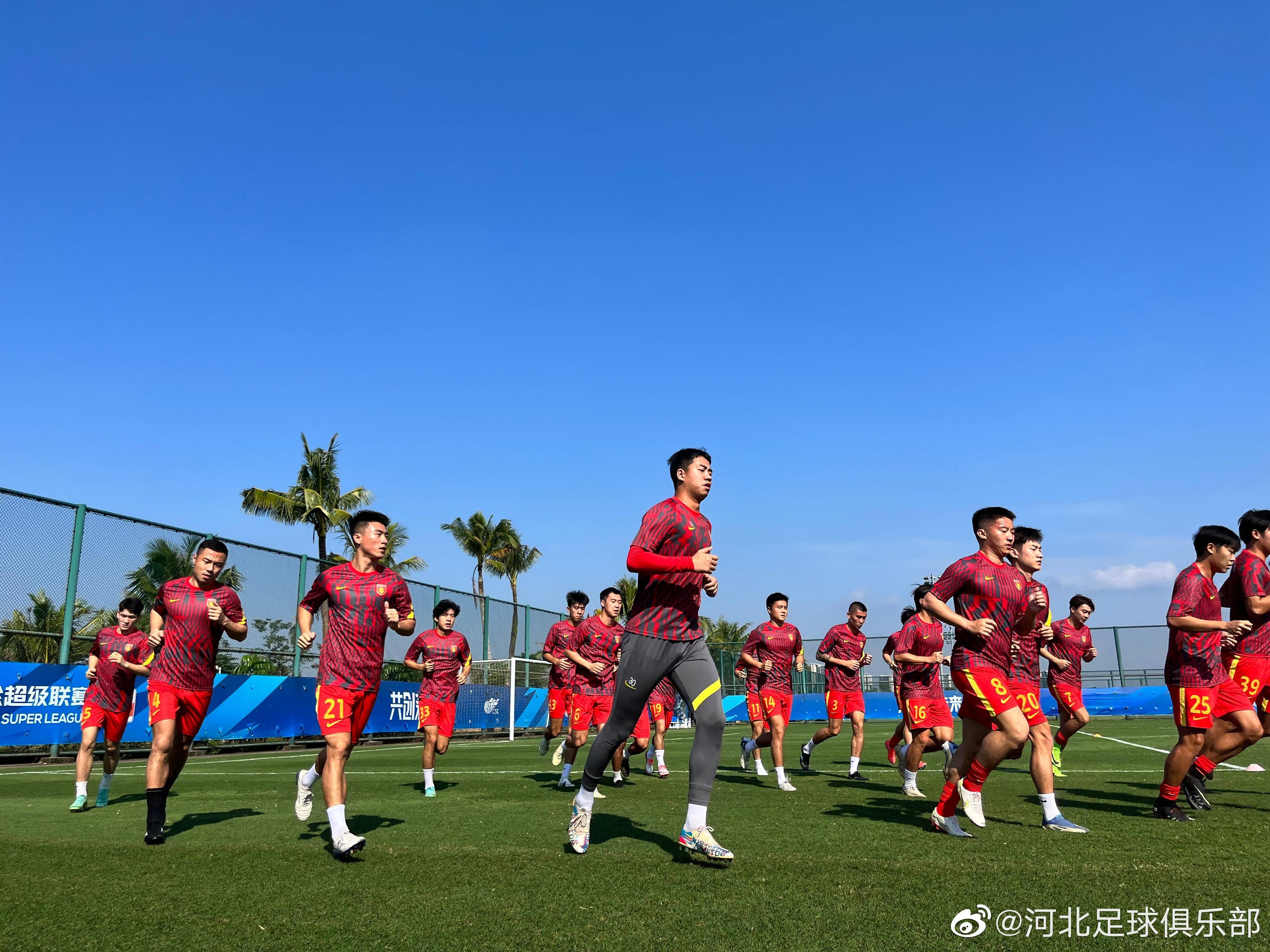 长沙队在比赛中全力以赴，成功闯入下一轮的简单介绍