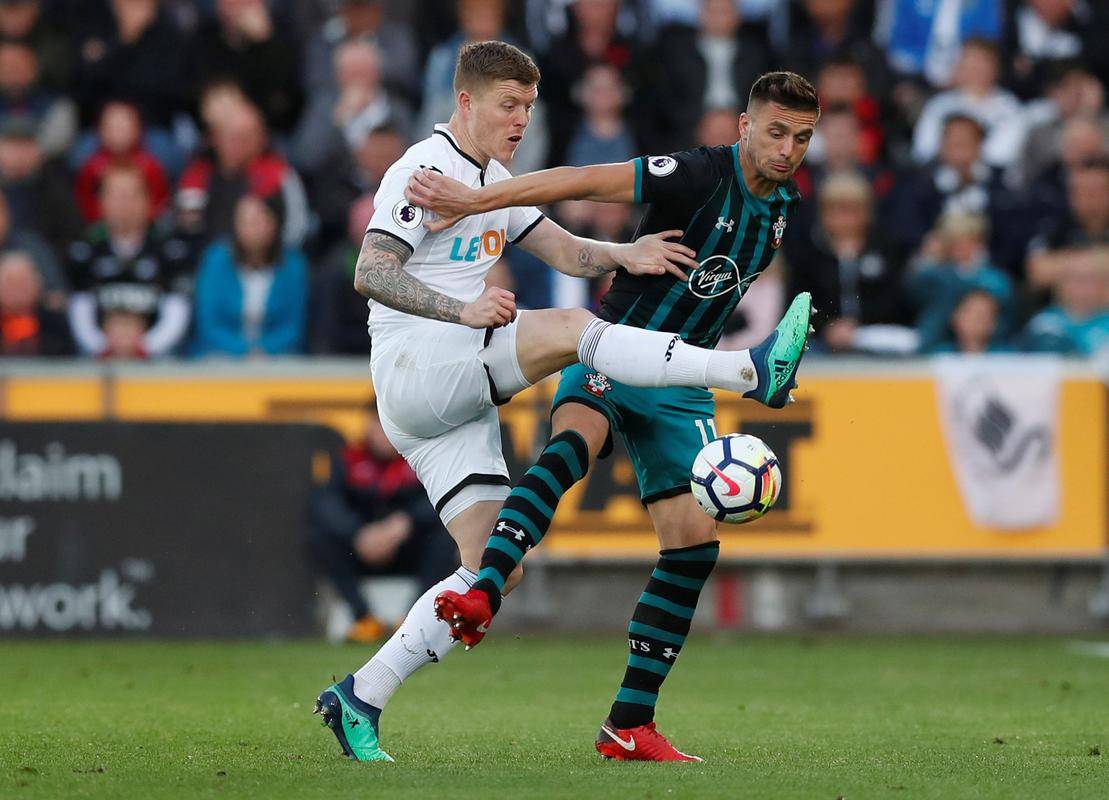 沃特福德联手斩敌，主场取得胜利壮志凌云的简单介绍