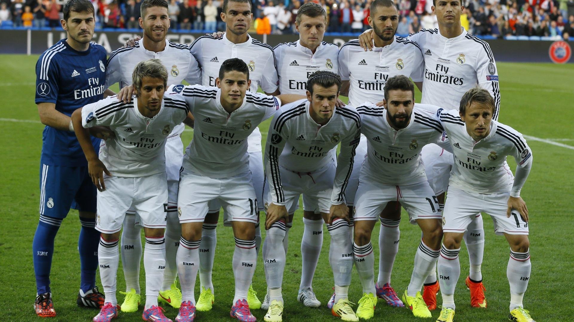 当东方霓虹遇上高原风雪，塔图姆一球定音，深圳绝处逢生