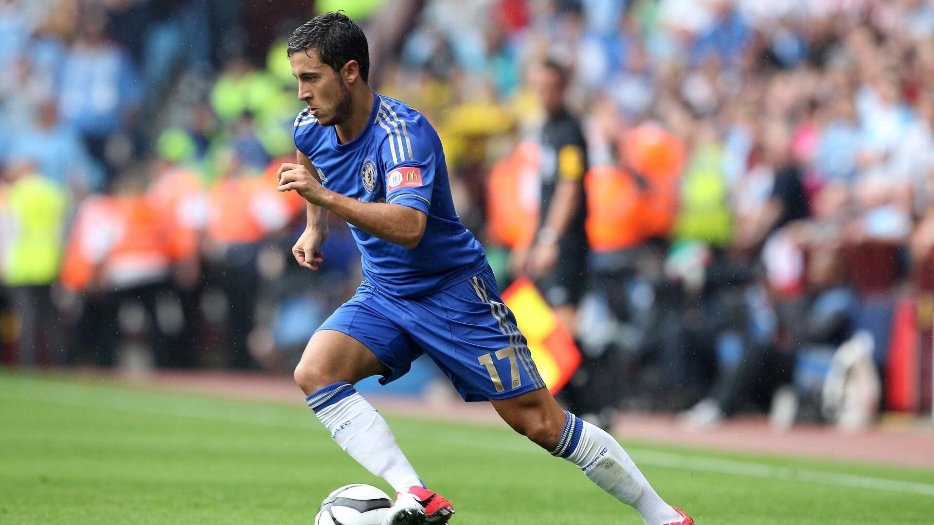 开云体育官方网站-勒克莱尔神级表现铸就银箭王朝，梅赛德斯五连胜碾压威廉姆斯时代